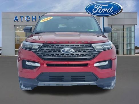 Certified 2022 Ford Explorer XLT w/ Equipment Group 202A image 2
