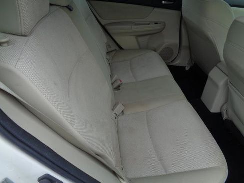 Used 2014 Subaru Crosstrek 2.0i Premium w/ Moonroof Package AWD/4WD image 24
