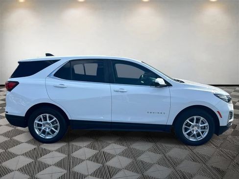 Used 2022 Chevrolet Equinox LT FWD image 6