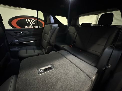New 2026 Chevrolet Traverse LT w/ Midnight/Sport Edition image 10
