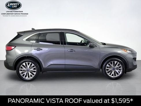 Certified 2022 Ford Escape Titanium w/ Class II Trailer Tow Package AWD/4WD image 2