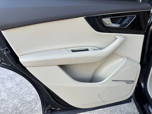 Used 2017 Audi Q7 3.0T Premium Plus image 16