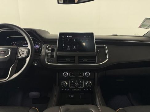 Used 2023 GMC Yukon AT4 w/ AT4 Premium Package AWD/4WD image 36