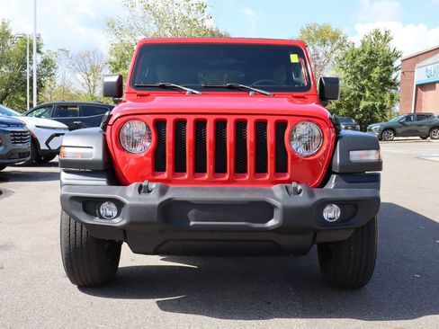 Used 2022 Jeep Wrangler Unlimited Sport image 7