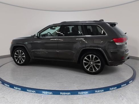 Used 2018 Jeep Grand Cherokee Overland AWD/4WD image 8