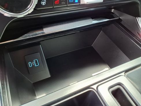 Used 2023 Ford F150 Lariat AWD/4WD image 26