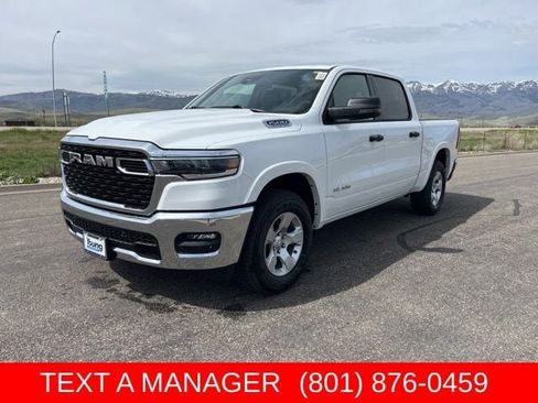 New 2026 RAM 1500 Big Horn AWD/4WD image 8
