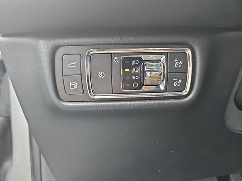 Used 2021 Lincoln Aviator Grand Touring w/ Equipment Group 302A AWD/4WD image 23