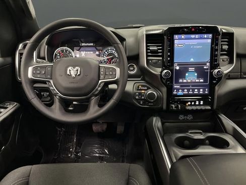 Used 2025 RAM 1500 Big Horn image 5