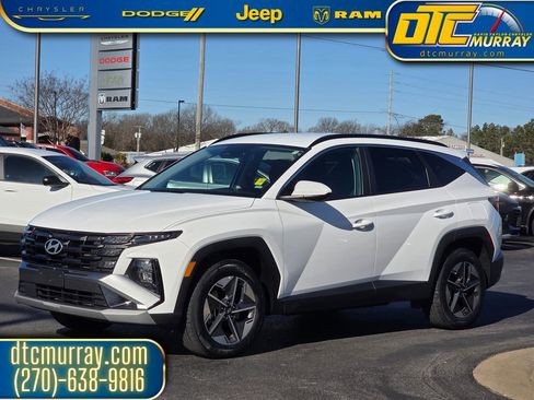 Used 2025 Hyundai Tucson SEL image 2