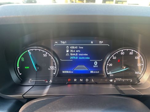 Used 2024 Ford Maverick Lariat w/ Black Appearance Package image 22