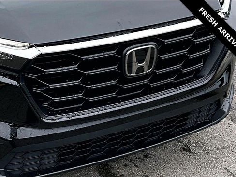 Used 2025 Honda CR-V LX image 32