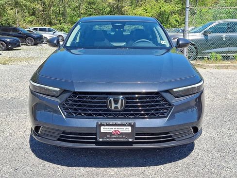 Used 2023 Honda Accord EX image 2