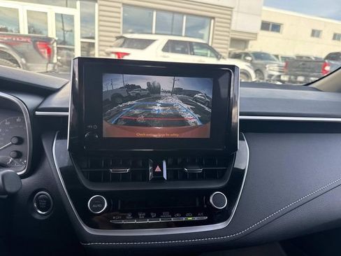 Used 2023 Toyota Corolla SE image 23