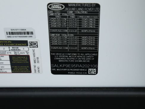Used 2024 Land Rover Range Rover SE AWD/4WD image 38