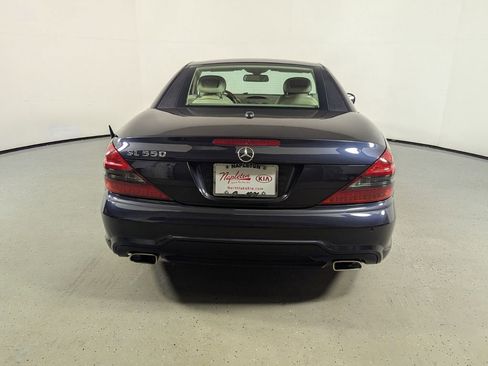 Used 2009 Mercedes-Benz SL 550 image 6