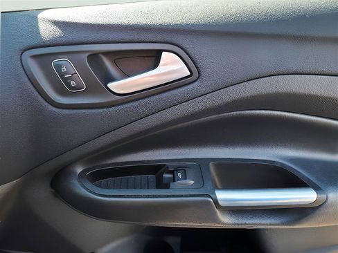 Used 2018 Ford Escape SEL AWD/4WD image 16