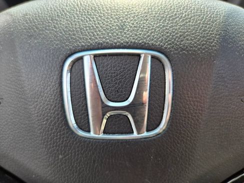 Used 2022 Honda HR-V LX image 31