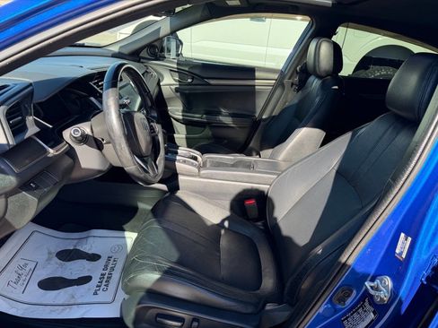 Used 2017 Honda Civic EX-L image 12