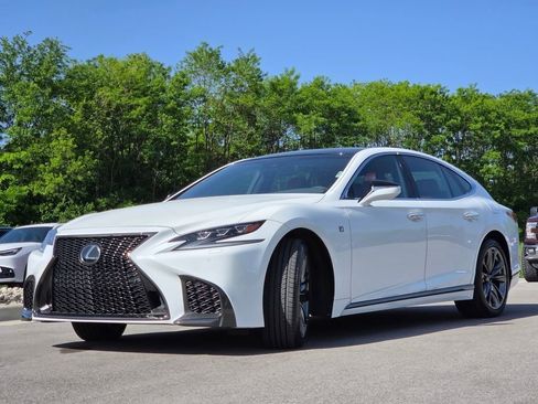 Used 2018 Lexus LS 500 F Sport w/ Accessory Package (Z2) AWD/4WD image 27