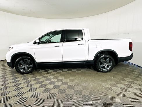 Used 2023 Honda Ridgeline RTL-E image 4