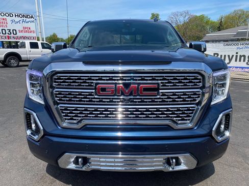 Used 2021 GMC Sierra 1500 Denali w/ Technology Package AWD/4WD image 9