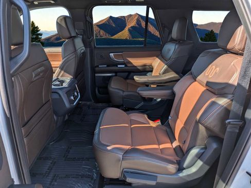 Certified 2025 Ford Expedition Max King Ranch image 19