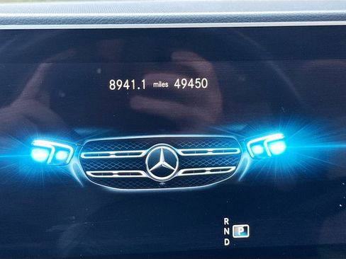 Used 2023 Mercedes-Benz GLS 450 4MATIC image 13