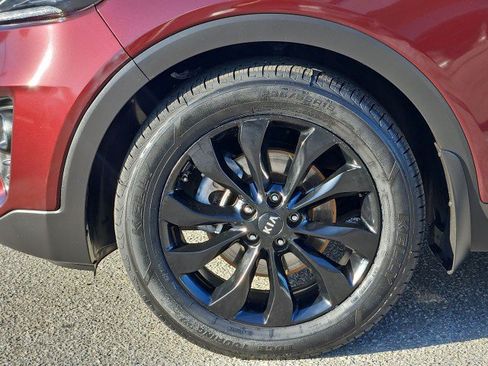 Used 2020 Kia Sorento EX FWD image 32