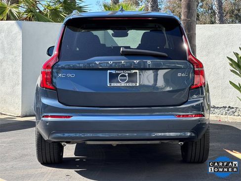 Certified 2025 Volvo XC90 B6 Plus image 4