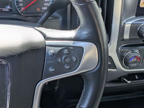 Used 2019 GMC Sierra 1500 SLE w/ SLE Value Package AWD/4WD image 17