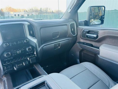 Used 2020 Chevrolet Silverado 2500 LTZ w/ LTZ Texas Edition image 26