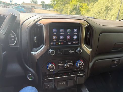 Used 2023 Chevrolet Silverado 2500 High Country AWD/4WD image 22
