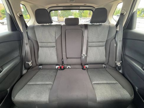 Used 2025 Nissan Rogue SV FWD image 39