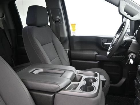 Used 2023 Chevrolet Silverado 2500 Custom w/ Gooseneck/5TH Wheel Package image 12