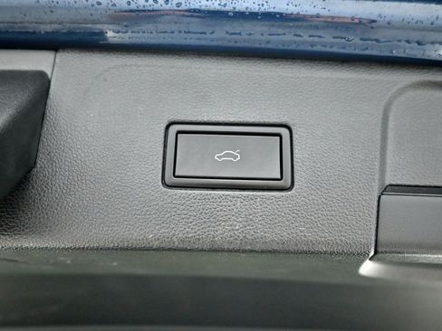 Used 2019 Volkswagen Atlas SEL Premium AWD/4WD image 36