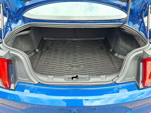 Used 2022 Ford Mustang GT Premium w/ Equipment Group 401A RWD image 28