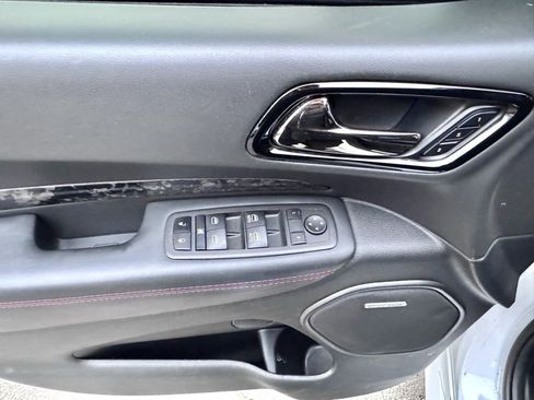 Certified 2023 Dodge Durango R/T image 9