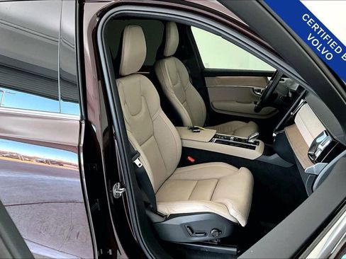 Used 2025 Volvo XC90 T8 Ultra image 10