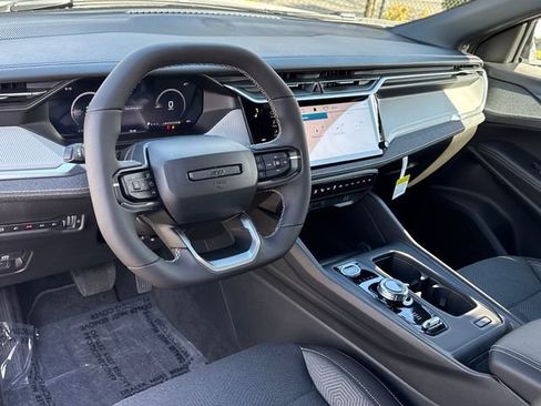 New 2026 Jeep Cherokee Laredo AWD/4WD image 17