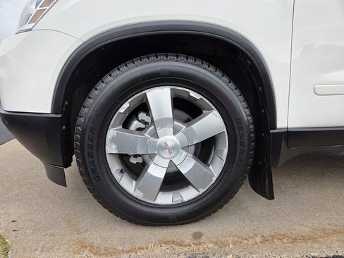 Used 2012 GMC Acadia SLT AWD/4WD image 32