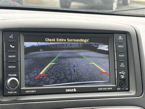 Used 2013 Chrysler Town & Country Touring-L w/ Driver Convenience Group FWD image 40
