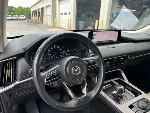Used 2024 MAZDA CX-90 3.3 Turbo w/ Premium Package AWD/4WD image 7
