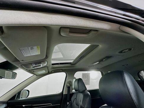 Used 2025 Kia Telluride S image 25