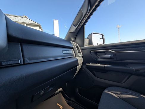 New 2026 RAM 1500 Big Horn AWD/4WD image 36