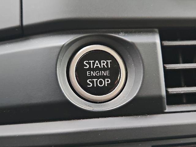 Certified 2024 Nissan Pathfinder S AWD/4WD image 22