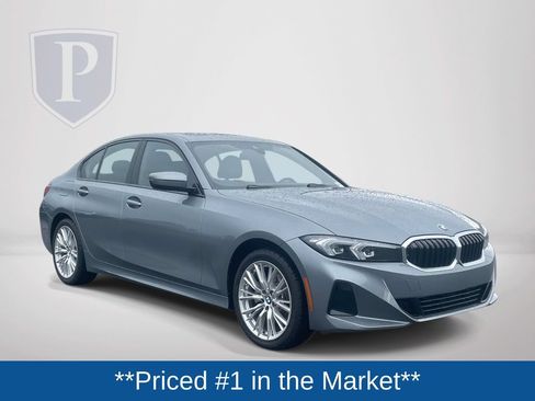 Used 2023 BMW 330i xDrive Sedan w/ Driving Assistance Package AWD/4WD image 2