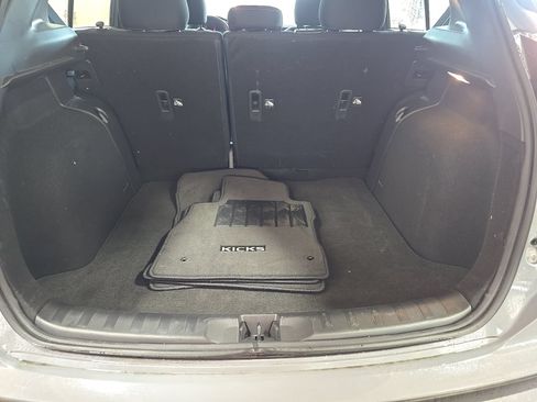 Used 2024 Nissan Kicks SV FWD image 12