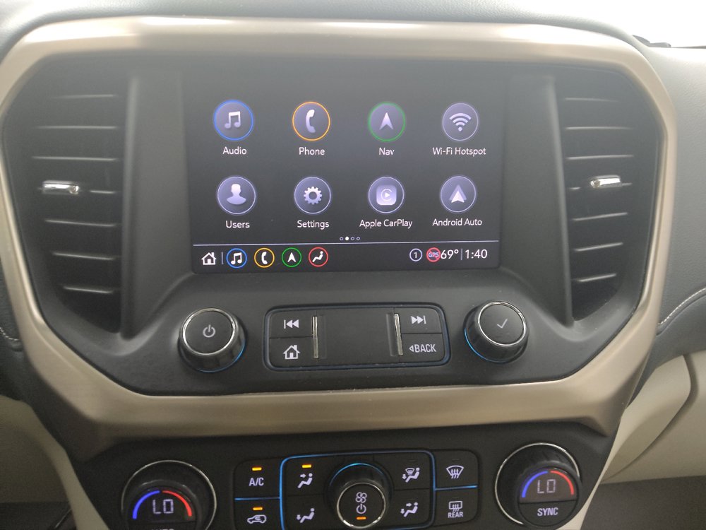 Used 2020 GMC Acadia Denali w/ Technology Package FWD image 25