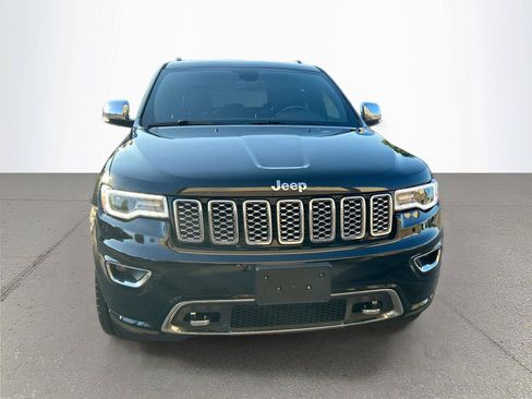 Used 2018 Jeep Grand Cherokee Overland AWD/4WD image 9